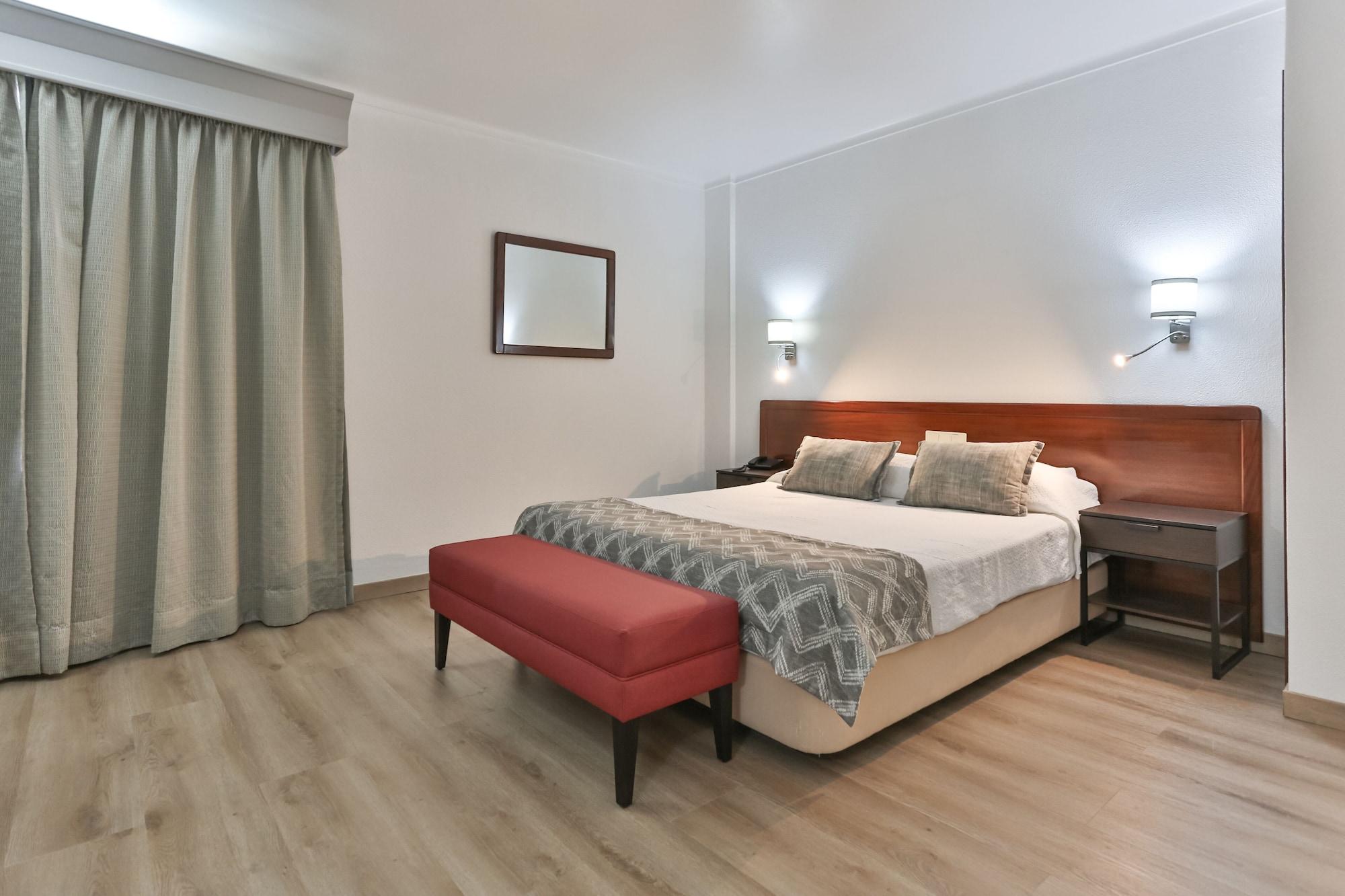 Hotel Arangues Setúbal Exteriör bild